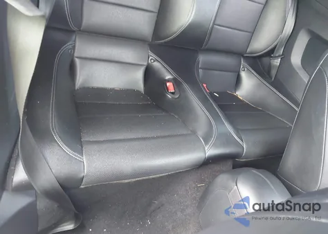 2020 Ford Mustang Ecoboost Premium z USA, uszkodzony, nr VIN 1FATP8UH5L5119781